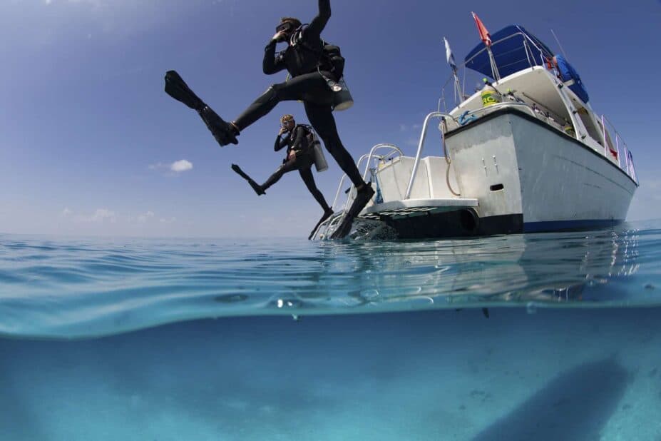 Excursión de buceo de medio día en el Mar Rojo con un instructor.