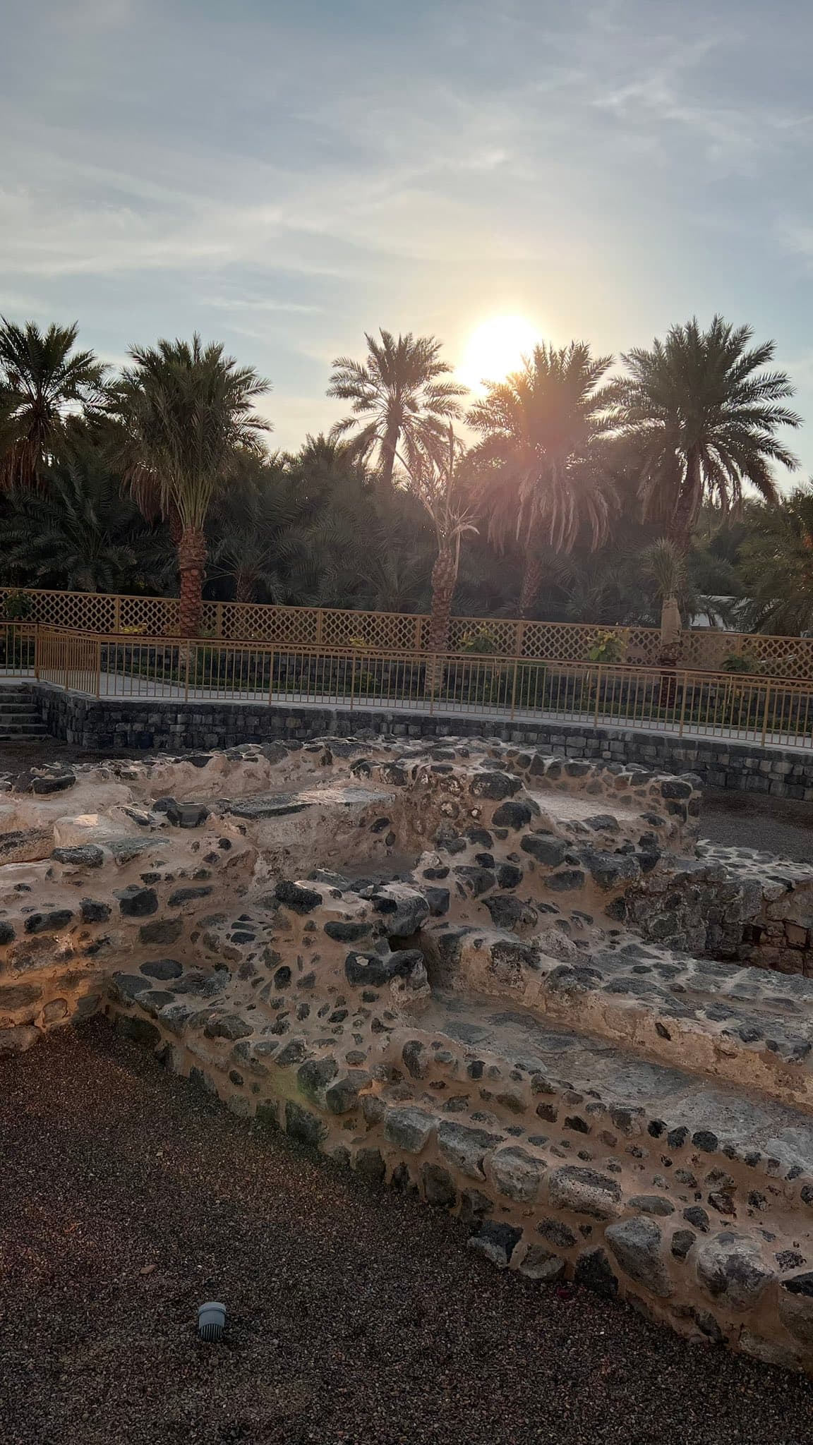 Un recorrido por los pozos de Medina y el popular mercado de Al-Tabakha.