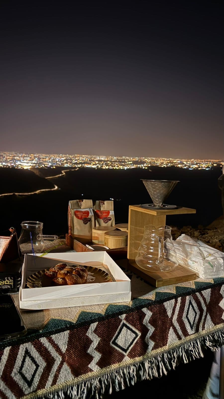 Senderismo y relax en la montaña en Al-Soudah, el corazón de la belleza natural de Asir 🏔️