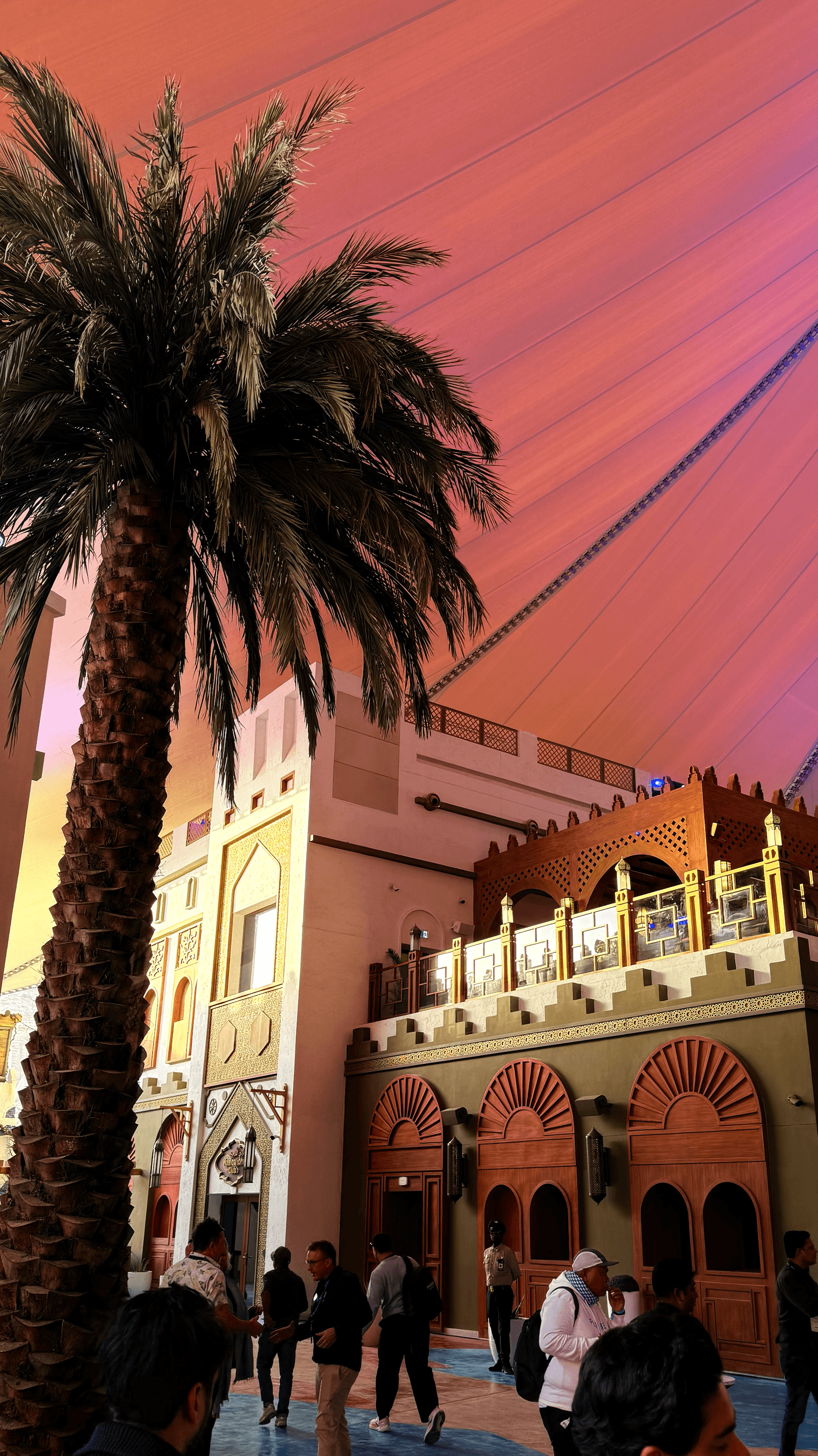Ofertas y paquetes en Qiddiya City - Six Flags