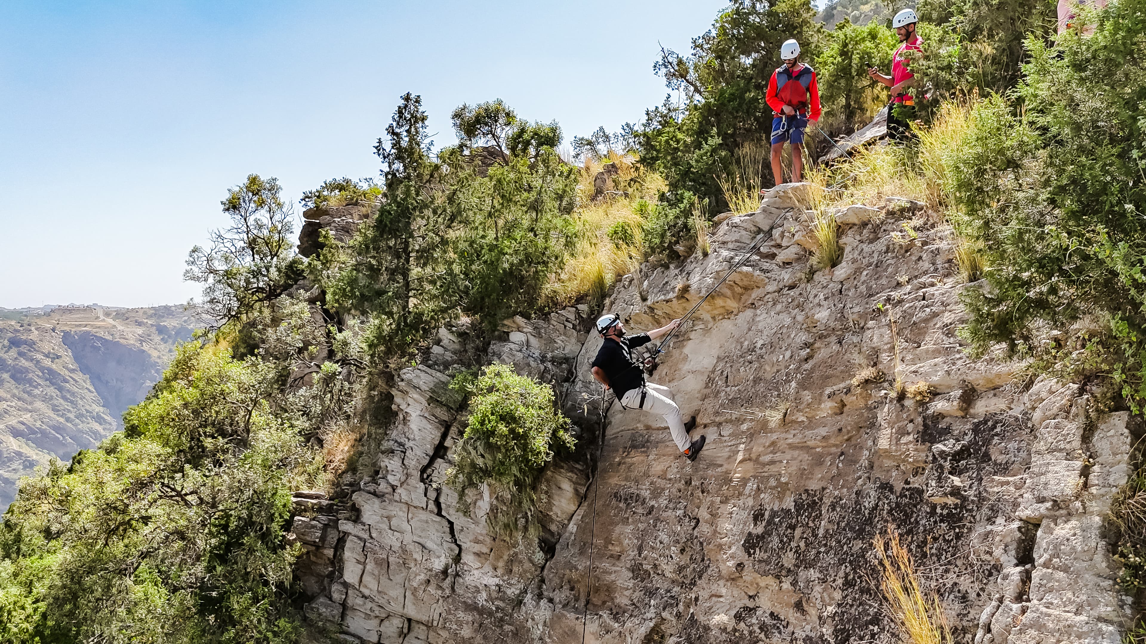Experiencia de rápel en Tanomah (Gravity Challenge)