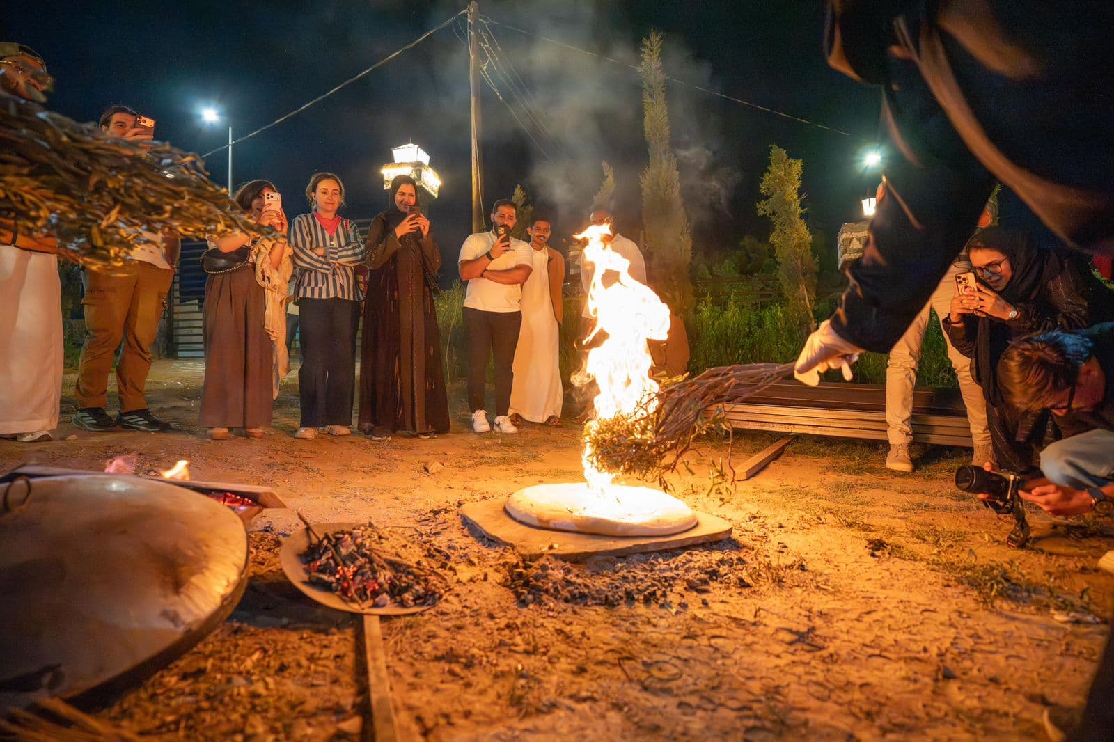 Descubre la hospitalidad y el patrimonio local en Al Baha.