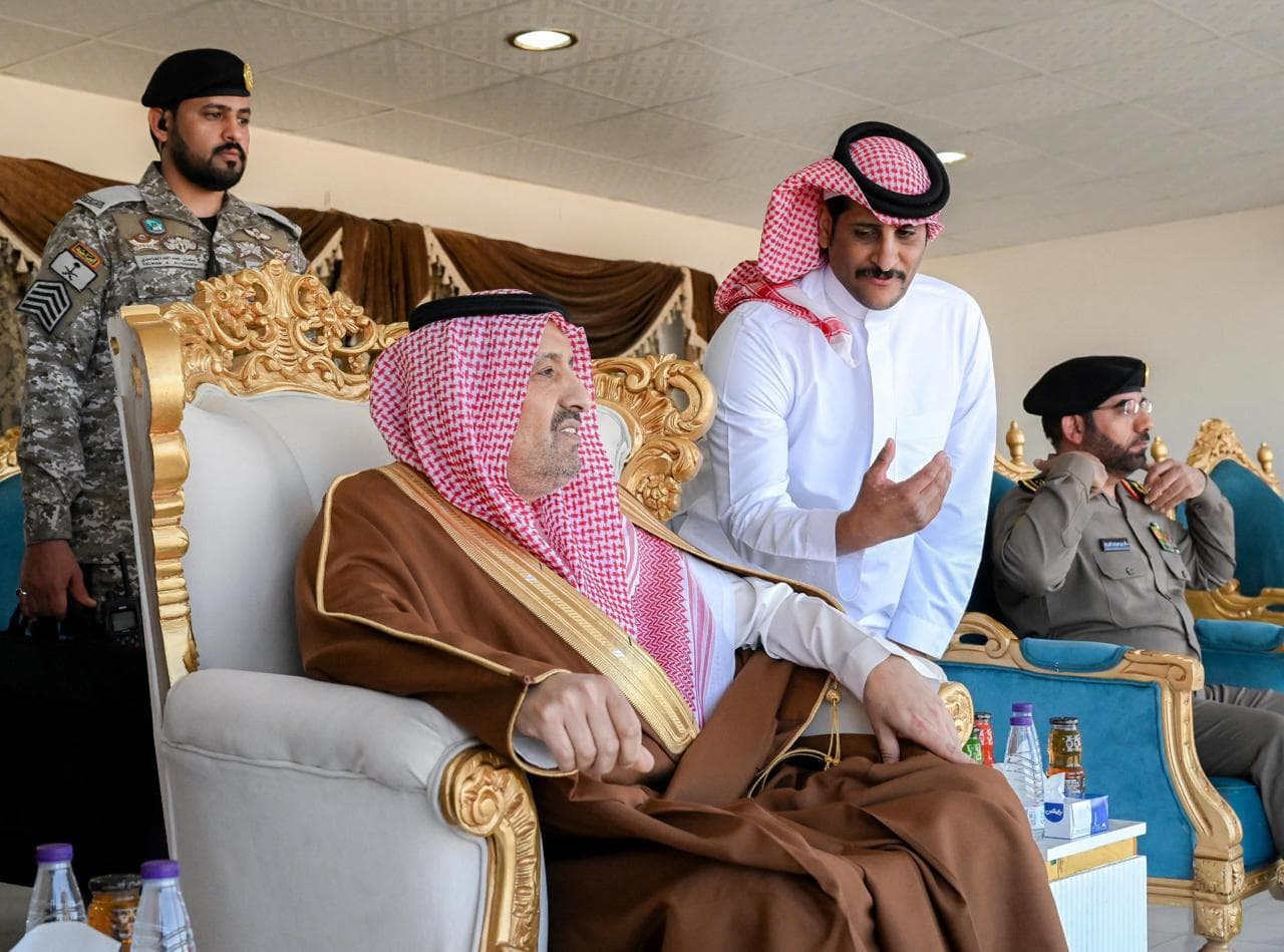 Experiencias de patrimonio y entretenimiento de Fal Al-Azz